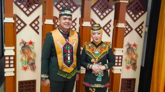 Plt. Kadisdik Kalteng Hadiri Upacara HUT ke-68 Provinsi, Tegaskan Komitmen Pemerintah Wujudkan Sekolah dan Kuliah Gratis Lewat Program Kartu Huma Betang