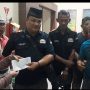 Paguyuban Saiyo Sakato Bantu Warga Jangkang Yang Tertimpa Kayu