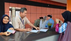 BSU Kemnaker 2025 Bisa Dicairkan di Kantor Pos, Syarat Cukup Bawa KTP