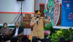 Gubernur Agustiar Dorong Mahasiswa UIN Palangka Raya Jadi Generasi Hebat dan Berintegritas