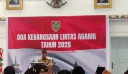 Doa Kebangsaan di Istana Isen Mulang, Gubernur Agustiar Gaungkan Semangat Kebersamaan