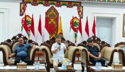 Silaturahmi Bersama Wartawan, Gubernur Agustiar: Kritik yang Membangun Sangat Dibutuhkan