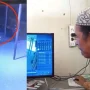 Maling Terekam CCTV, Pasangan Suami Istri Curi Motor Jamaah Saat Salat di Masjid Shalahuddin UPR