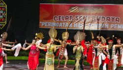 Sumpah Pemuda dalam Irama Seni: Gema Persatuan di Panggung Taman Budaya Kalteng