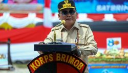 Gubernur Agustiar Sabran Puji Peran Strategis Brimob dalam Menjaga Stabilitas dan Kemanusiaan di Kalteng