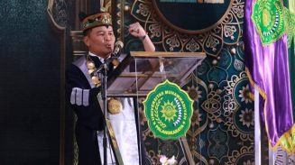 Gubernur Agustiar Sabran Bangga atas Lulusan UMPR, Ajak Civitas Akademika Bersinergi Mewujudkan Kalteng Berkah dan Sejahtera