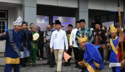 Gubernur Agustiar Buka Pameran MTQH XXXIII di Muara Teweh, Tegaskan Komitmen Pemprov Kalteng Majukan UMKM Bernuansa Islami