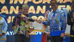 Dishut Kalteng Raih Penghargaan Informatif sebagai Bentuk Dedikasi pada Layanan Informasi Publik