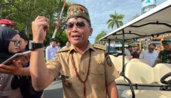 Gubernur Agustiar Lepas Bus Gratis Natal dan Tahun Baru, Tegaskan Komitmen Pemprov Layani Masyarakat Kalteng