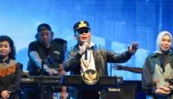 Gubernur Agustiar Jadikan Malam Pergantian Tahun Momentum Spiritualitas, Kepedulian Sosial, dan Persatuan Masyarakat Kalteng