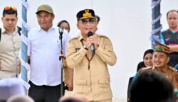 Gubernur Agustiar Sabran Salurkan Ribuan Bantuan Pangan Presiden dan KHBS untuk Warga Seruyan Menjelang Hari Besar Keagamaan
