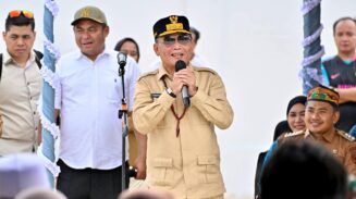 Gubernur Agustiar Sabran Salurkan Ribuan Bantuan Pangan Presiden dan KHBS untuk Warga Seruyan Menjelang Hari Besar Keagamaan