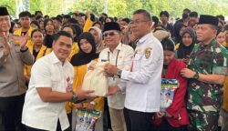 Gubernur Kalteng Agustiar Sabran Buka Pasar Murah Ramadan untuk Mahasiswa, 3.000 Paket Sembako Digratiskan