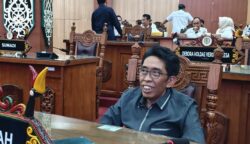 Rusdiansyah Apresiasi Pajak Lampaui Target, Soroti Rendahnya Retribusi dan Desak Terobosan Optimalisasi PAD Palangka Raya