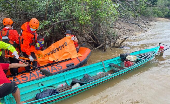 Hari Kedua Pencarian, Tim SAR Temukan Dua Korban Tenggelam di Sungai Barito dalam Kondisi Meninggal