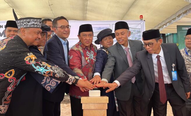 UMPR Gelar Wisuda 2026 dan Groundbreaking Hall Berkapasitas 7.000 Orang, Wagub Dorong Lahirnya SDM Unggul dan Wirausaha Muda
