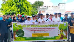 Jaga Ekologi, HKBP Resort Palangka Raya Hijaukan Pasar Kahayan dengan Penanaman Pohon