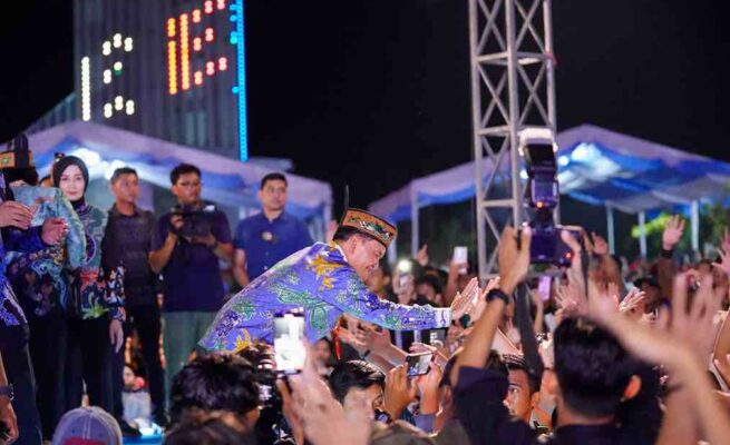 Gubernur Agustiar Sabran Tutup FBIM 2026 dengan Huma Betang Night, Ajak Warga Bersatu Bangun Kalteng