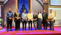 Rayakan HUT ke-32 dan Paskah, Jemaat GKE Panarung Komitmen Perkuat Pelayanan dan Sinergi dengan Pemerintah Daerah