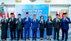 Lantik Enam Pejabat Tinggi Pratama, Gubernur Agustiar Sabran Tekankan Tanggung Jawab dan Pengabdian kepada Masyarakat