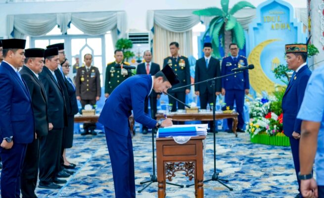 Dari Lurah Terinovatif Kobar Menuju Biro Umum Provinsi: Rangga Lesmana Resmi Dilantik Gubernur Kalteng di Istana Isen Mulang