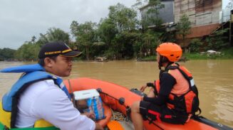 Bocah 11 Tahun Tenggelam Di Sungai Kapuas, Tim Sar Gabungan Lakukan Pencarian