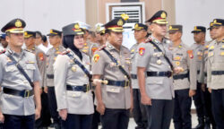 Sertijab Dipimpin Kapolda Kalteng, Karorena, Karo Logistik, dan Kabidkum serta 3 Kapolres Resmi Berganti