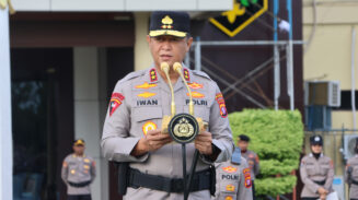Kapolda Kalteng Ajak Masyarakat Kibarkan Merah Putih Sambut HUT ke-81 RI