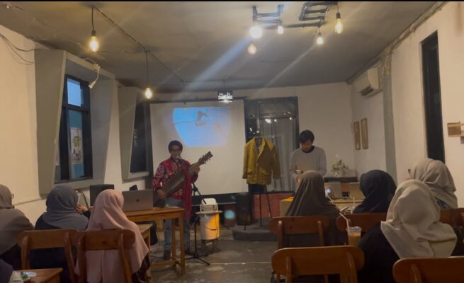 Kawinkan Musik dan Teater, NAVYRA Band x Borneo Art Play Gelar Tur Pentas Keliling di Palangka Raya
