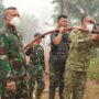 Kasdam XXII/TB Tinjau Langsung Penanganan Karhutla Di KM 21 Palangka Raya