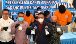 Aksi Kejar-kejaran Berakhir Pecah Ban, Kedok Kurir Sabu 1 Kg Terbongkar Gara-Gara 'Nyanyian' Anak