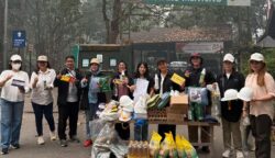 Forsiladi Kalteng Salurkan Bantuan Sembako untuk Relawan Karhutla dan Satwa di BOSF Nyaru Menteng