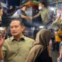 Kabut Asap Bikin Pedagang Pasar Besar Palangka Raya Menjerit Sepi, Wali Kota Fairid Naparin Datangkan Solusi Permodalan Usaha Serta Bagikan Bantuan Kesehatan