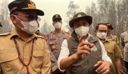 Jawab Kritik dan Desakan Mundur, Menhut Raja Juli Antoni Sampaikan Respons Tegas Saat Tinjau Karhutla Taman Nasional Sebangau