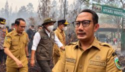 Dampingi Menhut Raja Juli Antoni Tinjau Karhutla, Ini Dua Isu Penting yang Didorong Wali Kota Palangka Raya Fairid Naparin