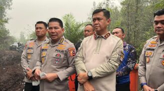 Tinjau Lokasi Karhutla Tumbang Nusa, Astamaops Kapolri dan Kapolda Kalteng Petakan Penebalan Pasukan